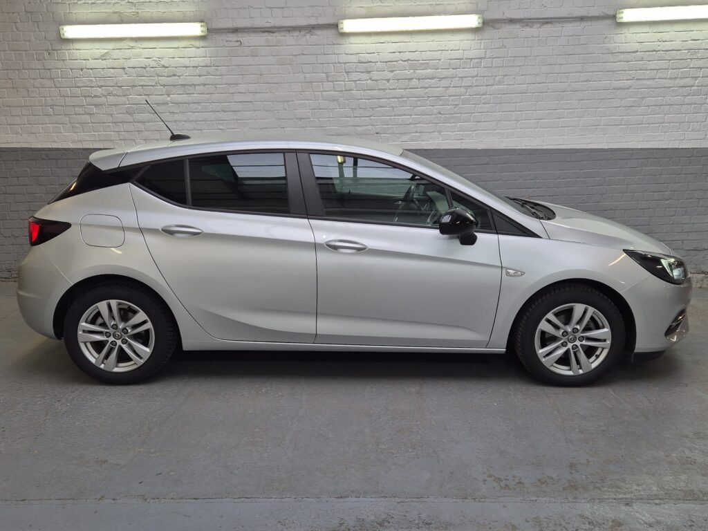 Astra 1.2 Turbo -04/2021- 56.000km -1prop.-Superbe état -Garantie