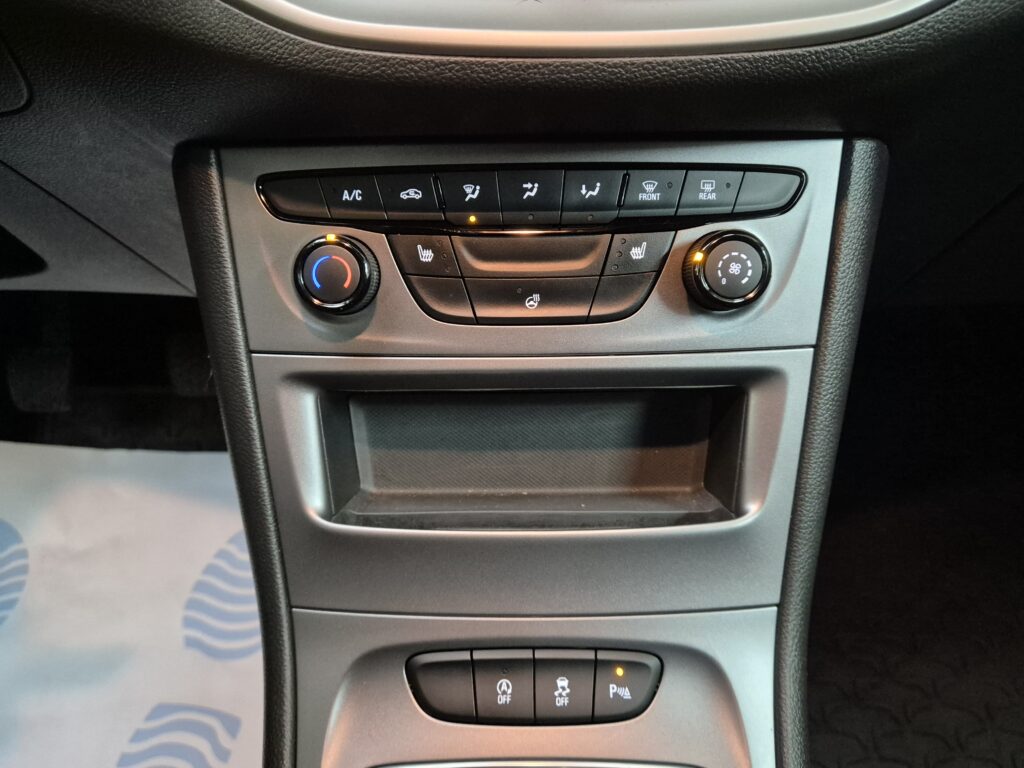 Astra 1.2 Turbo -04/2021- 56.000km -1prop.-Superbe état -Garantie