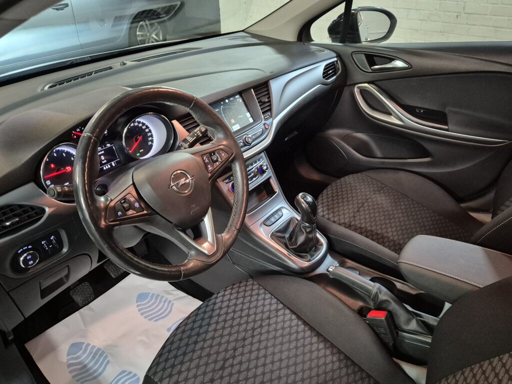 Astra 1.2 Turbo -04/2021- 84.000km -1prop.-Superbe état -Garantie