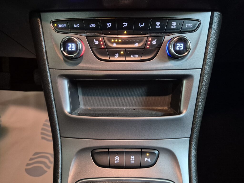 Astra 1.2 Turbo -04/2021- 84.000km -1prop.-Superbe état -Garantie